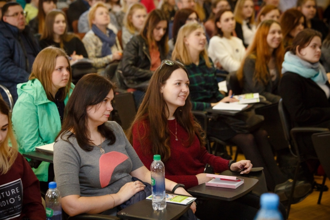 Педиатрический университет распахнул свои двери для более 400 абитуриентов 7