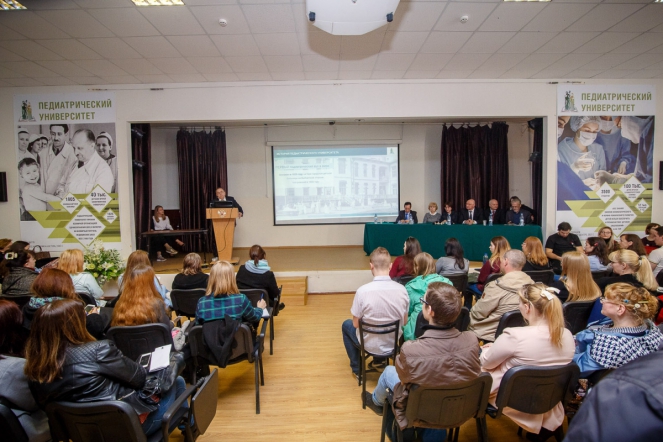 Педиатрический университет распахнул свои двери для более 400 абитуриентов 24