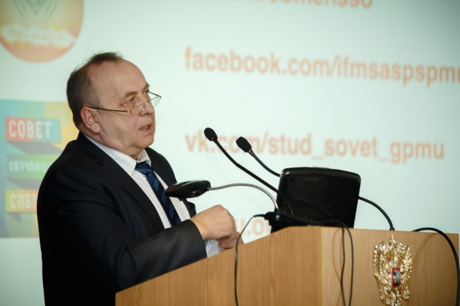 Педиатрический университет распахнул свои двери для более 400 абитуриентов 49