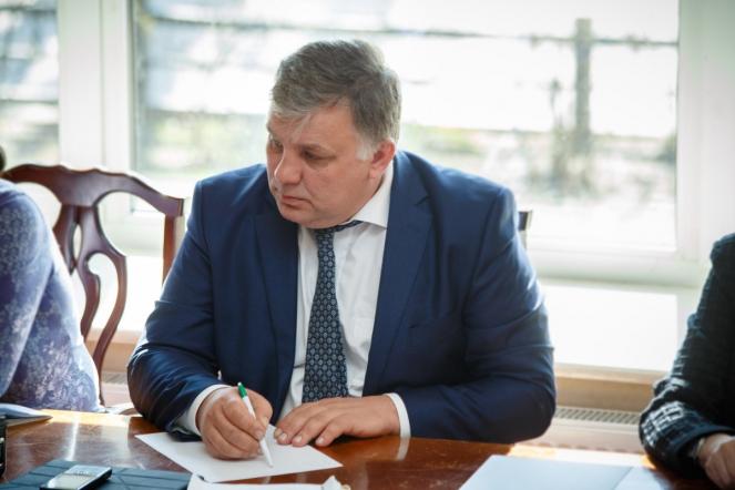 На ученом совете впервые вручены именные стипендии студентам 23