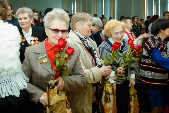 Гостями праздничного концерта в СПбГПМУ стали ветераны ВОВ 15