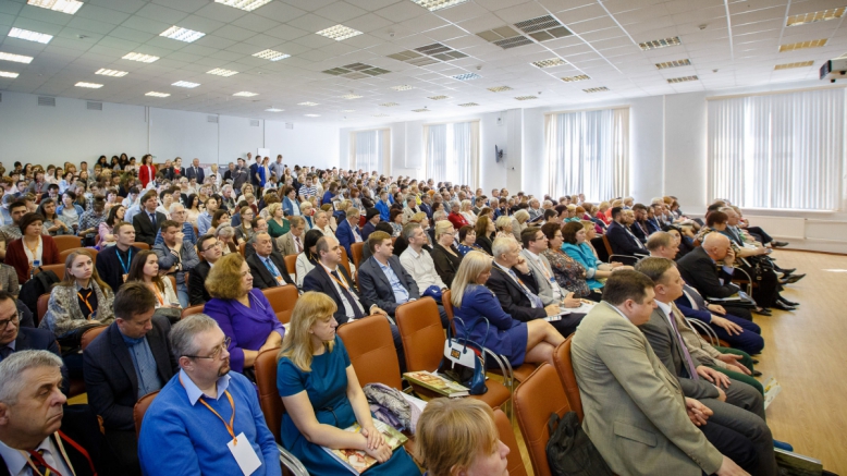 II Конгресс "Здоровые дети - будущее страны" завершился в СПбГПМУ