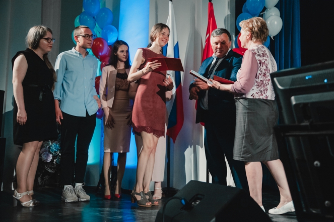 СПбГПМУ выпустил 700 врачей. Каждый шестой - отличник