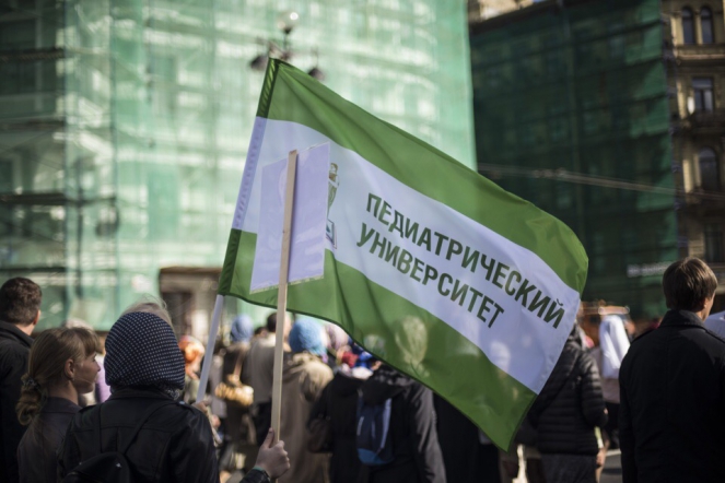 Педиатрический университет принял участие в общегородском Крестном ходе 1