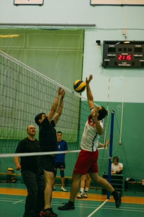 Студенты посоревновались с администрацией СПбГПМУ 13