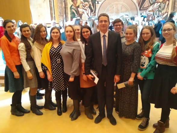 Студенты СПбГПМУ - участники чтений "Врачевание, милосердие, вера"