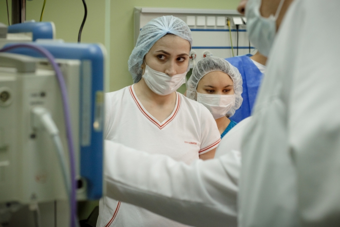 В СПбГПМУ проведено первое оперативное вмешательство амбулаторному пациенту под общей анестезией