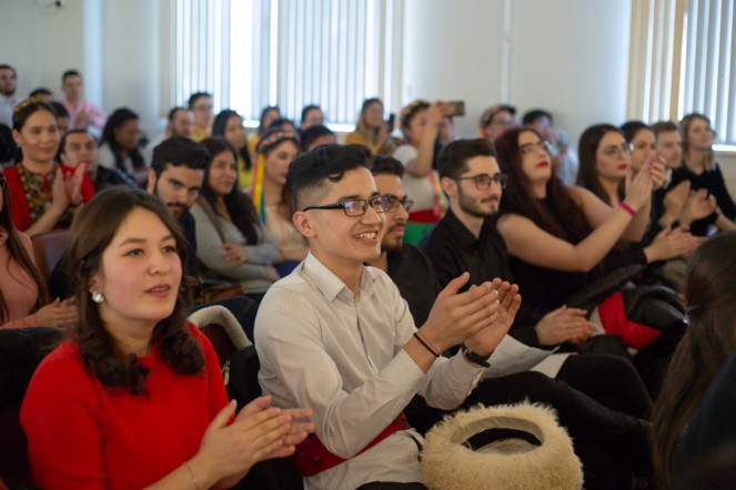 Фестиваль «Радость мира» объединил иностранных студентов в СПбГПМУ 10