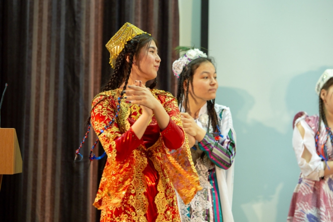 Фестиваль «Радость мира» объединил иностранных студентов в СПбГПМУ 17