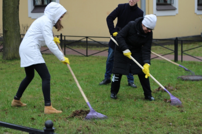Приглашаем всех желающих принять участие в субботнике!