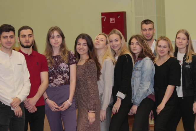 В СПбГПМУ завершилась первая олимпиада по химии