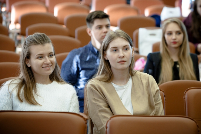 Приглашаем на Петербургский Международный молодежный форум