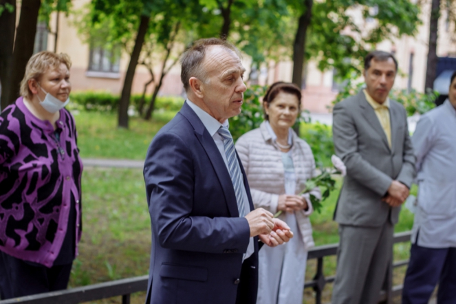 Памятная доска М.С. Маслову украсила хирургический корпус СПбГПМУ 6