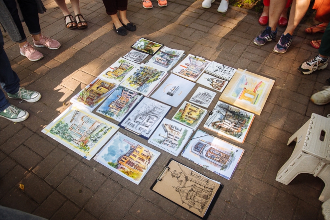 Более 20 художников нарисовали Педиатрический университет 10