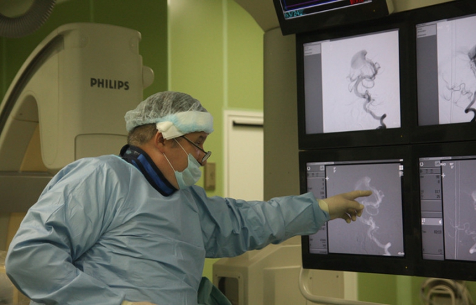 Интервью с главой нейрохирургической службы СПбГПМУ