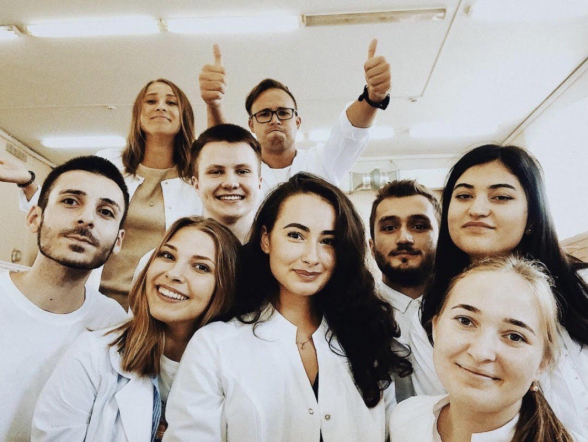 Поздравление ректора с Днем студента