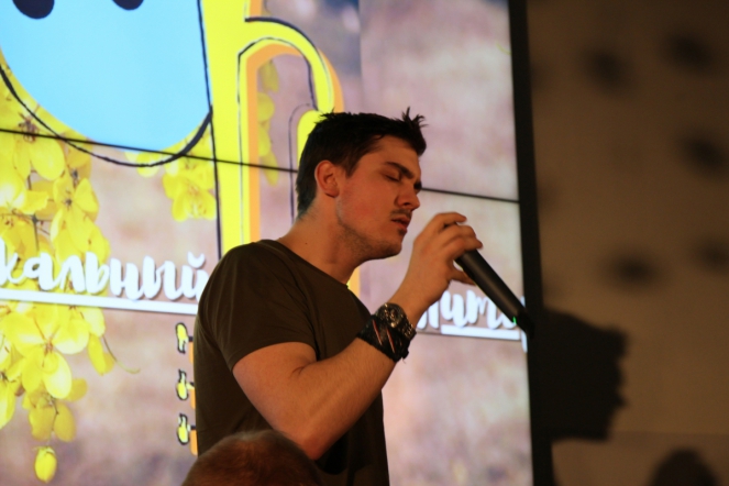 Студенты СПбГПМУ провели литературно-музыкальный вечер 12