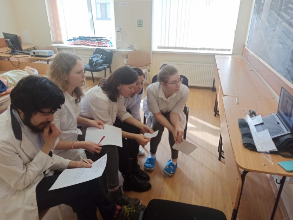 Студенты СПбГПМУ заняли I место на олимпиаде по медицинским навыкам 5