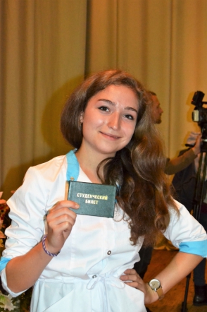 Более 700 первокурсников пополнили ряды студенческой семьи Педиатрического университета 36