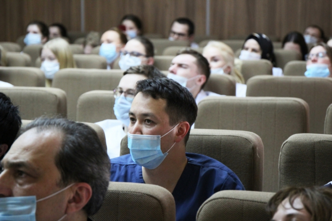 В СПбГПМУ планируют создать центр трансплантации почек 11