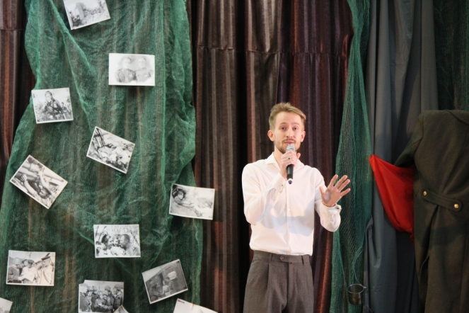 Студенты СПбГПМУ исполнили песни Победы 13