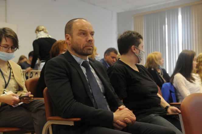 26 мая: Пленарное  заседание 23