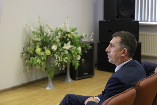 26 мая: Пленарное  заседание 52