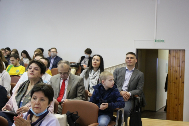 26 мая: Пленарное  заседание 69