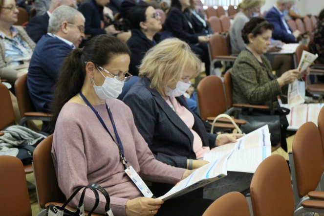 26 мая: Пленарное  заседание 74