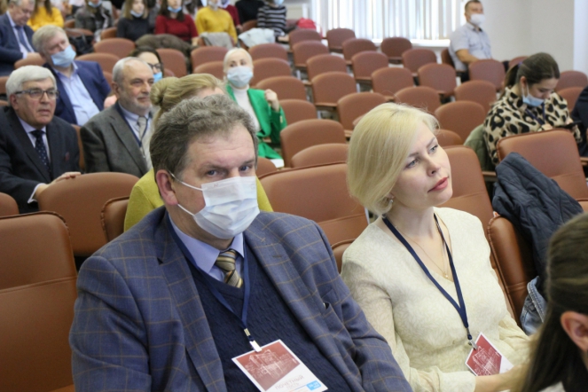 26 мая: Пленарное  заседание 78