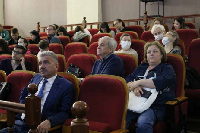 26 мая: Эндокринная хирургия у детей 4