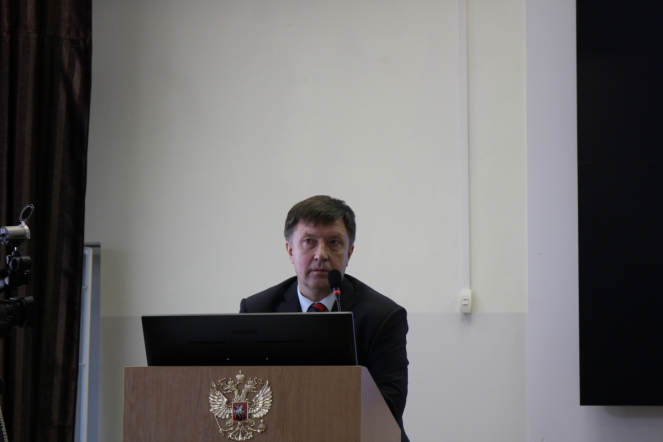 27 мая: Пленарное заседание 43