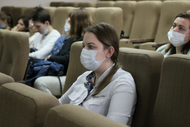 27 мая: Актуальные проблемы педиатрической нефрологии 22