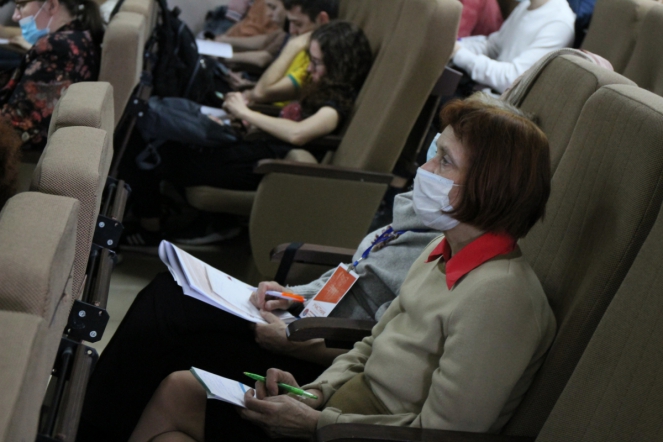 27 мая: Актуальные проблемы педиатрической нефрологии 23