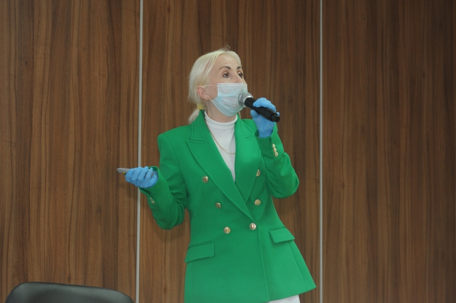 27 мая: Актуальные проблемы педиатрической нефрологии 27