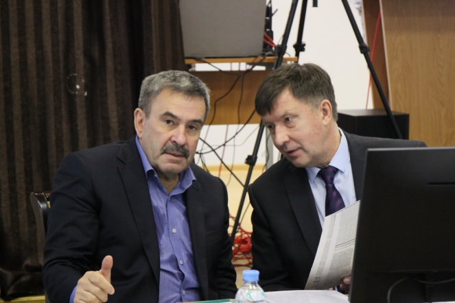 28 мая: Пленарное заседание 28