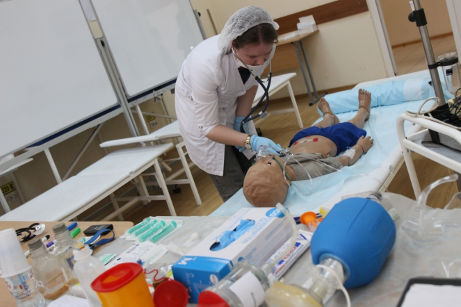 Студенты СПбГПМУ сдали первый этап государственного экзамена 12