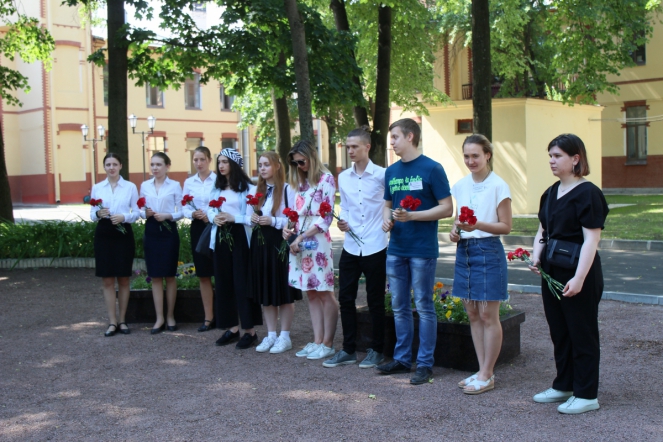 22 июня в Педиатрическом университете прошёл митинг памяти 3