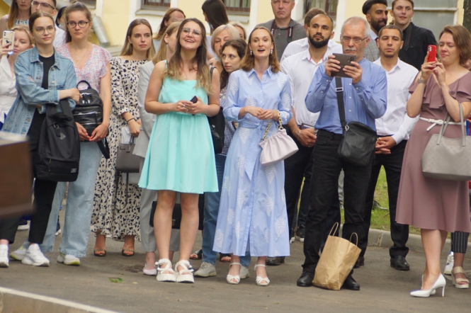 В Педиатрическом университете вручили дипломы выпускникам 14