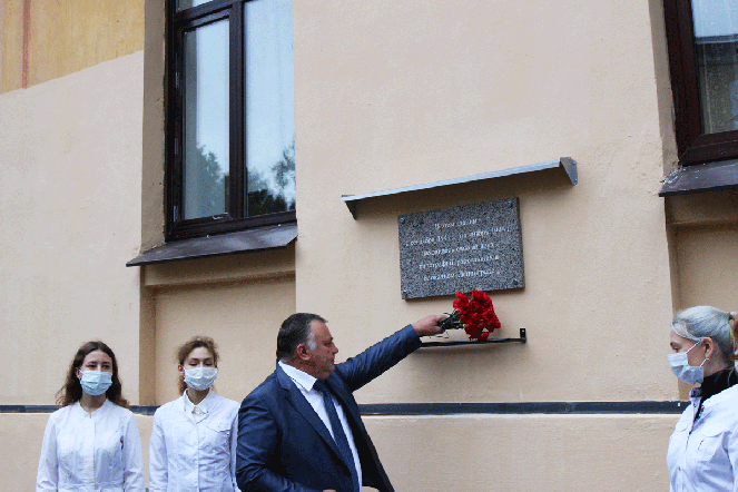 В СПбГПМУ почтили память павших в годы блокады Ленинграда 5