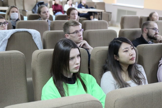 Николай Шабалов выступил с лекцией в СПбГПМУ 12