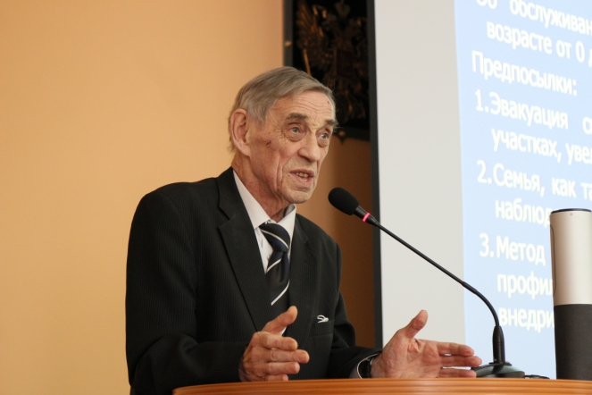 Николай Шабалов выступил с лекцией в СПбГПМУ 27