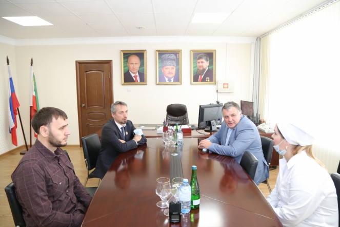 Ректор проконтролировал работу врачей СПбГПМУ в Чечне 1