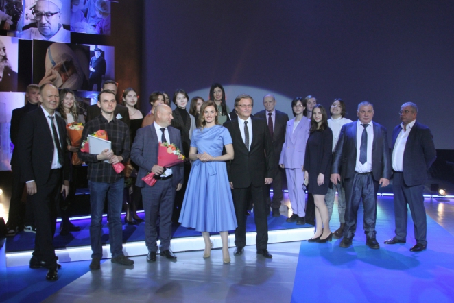 Врачи – «Герои нашего времени» получили награды 7