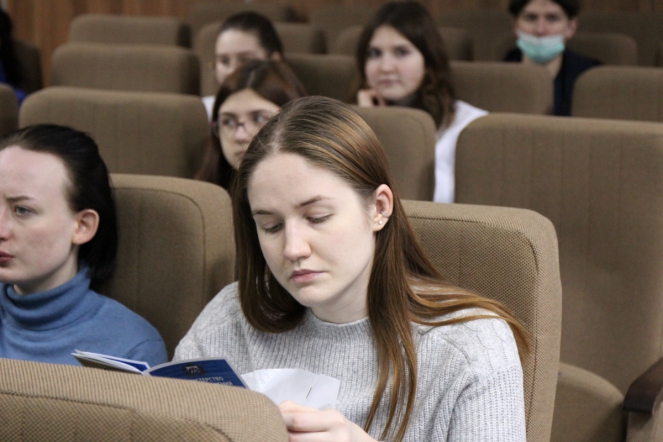 Студенты СПбГПМУ встретились с министром здравоохранения Новгородской области 1