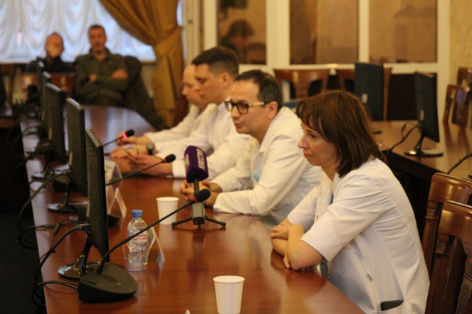 Врачи СПбГПМУ предупредили об опасностях новогодних праздников 2