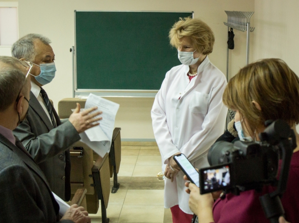 Ректор СПбГПМУ встретился с вице-губернатором Санкт-Петербурга 11