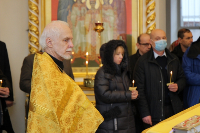 В СПбГПМУ отслужили панихиду по убиенным воинам 10