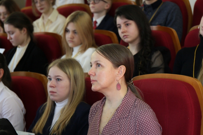 Участники форума «Моя будущая профессия – врач» побывали в СПбГПМУ 19