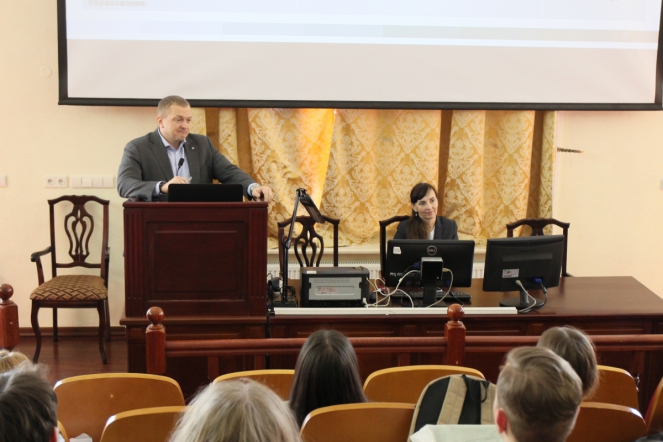 Ямальские школьники посетили Педиатрический университет 21